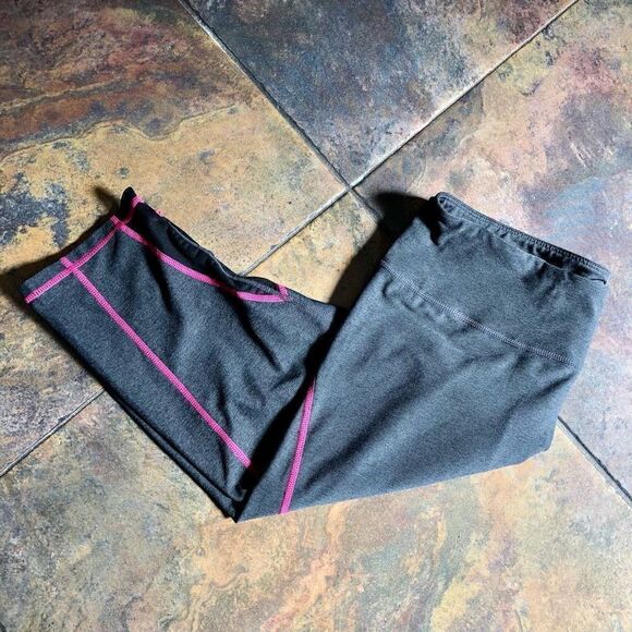Z by Zella Spandex Workout Cropped Pants Size Large - Picture 1 of 9